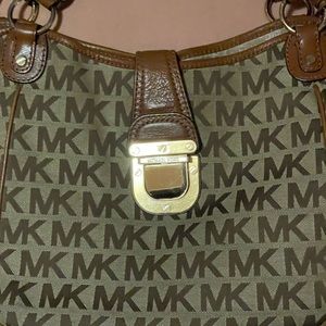 Michael Kors purse